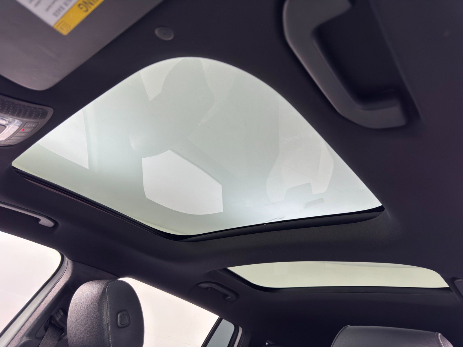 Used 2021 Mercedes-Benz GLB 35 AMG 4MATIC image 11