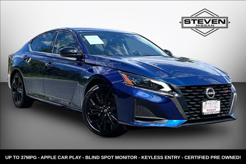 Certified 2023 Nissan Altima 2.5 SR FWD image 1