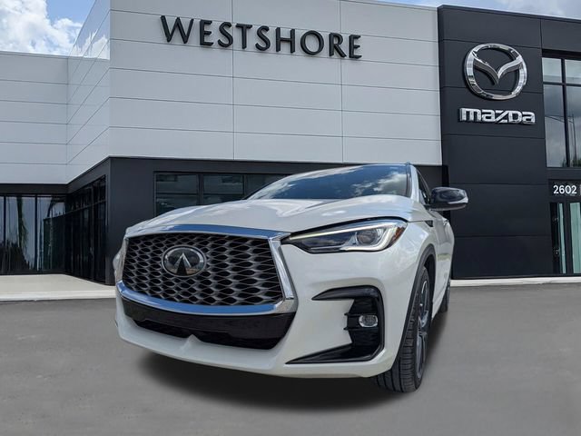 Used 2023 INFINITI QX55 Luxe w/ Cargo Package AWD/4WD image 7