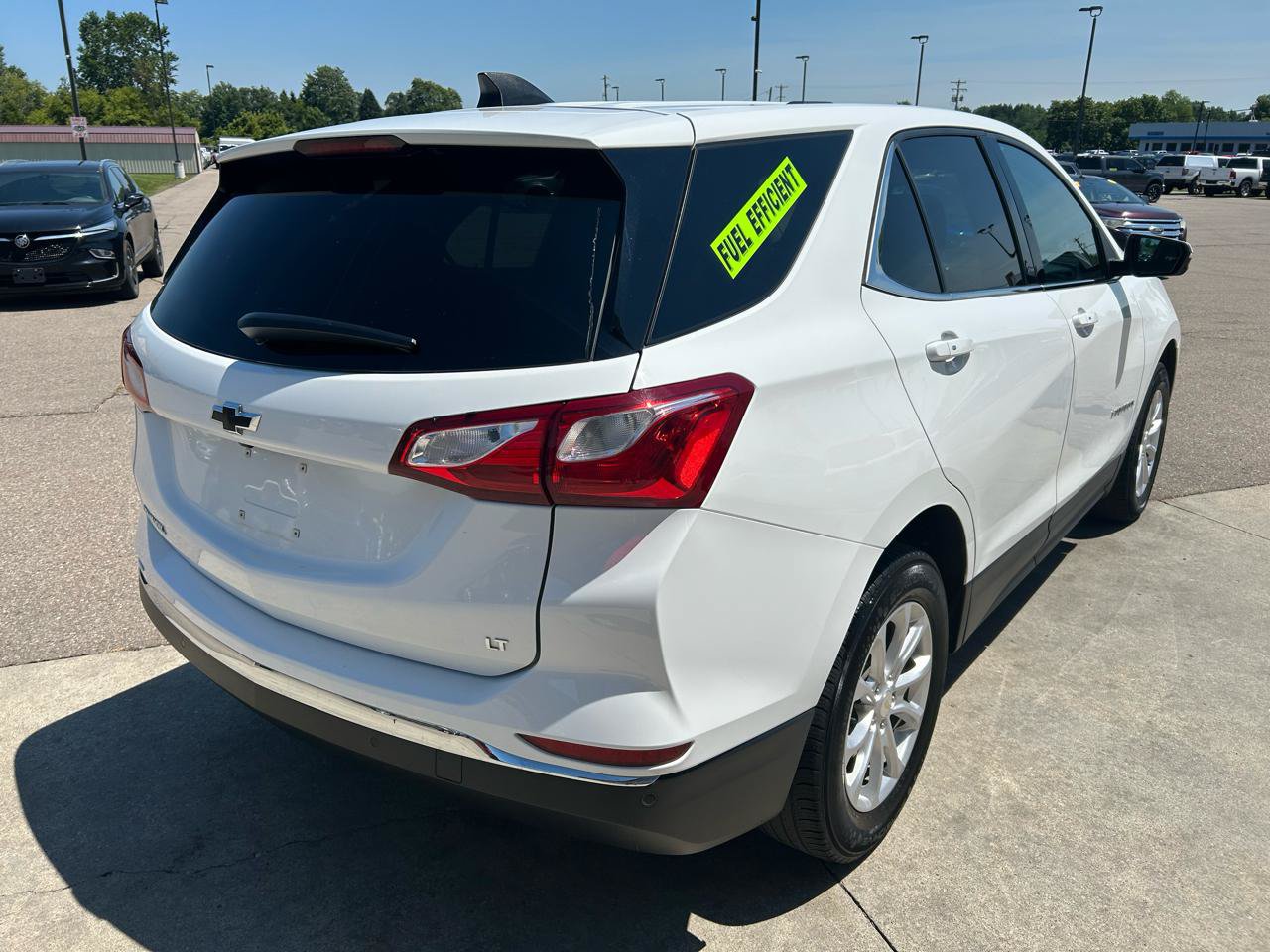 Used 2019 Chevrolet Equinox LT w/ Driver Convenience Package FWD image 5