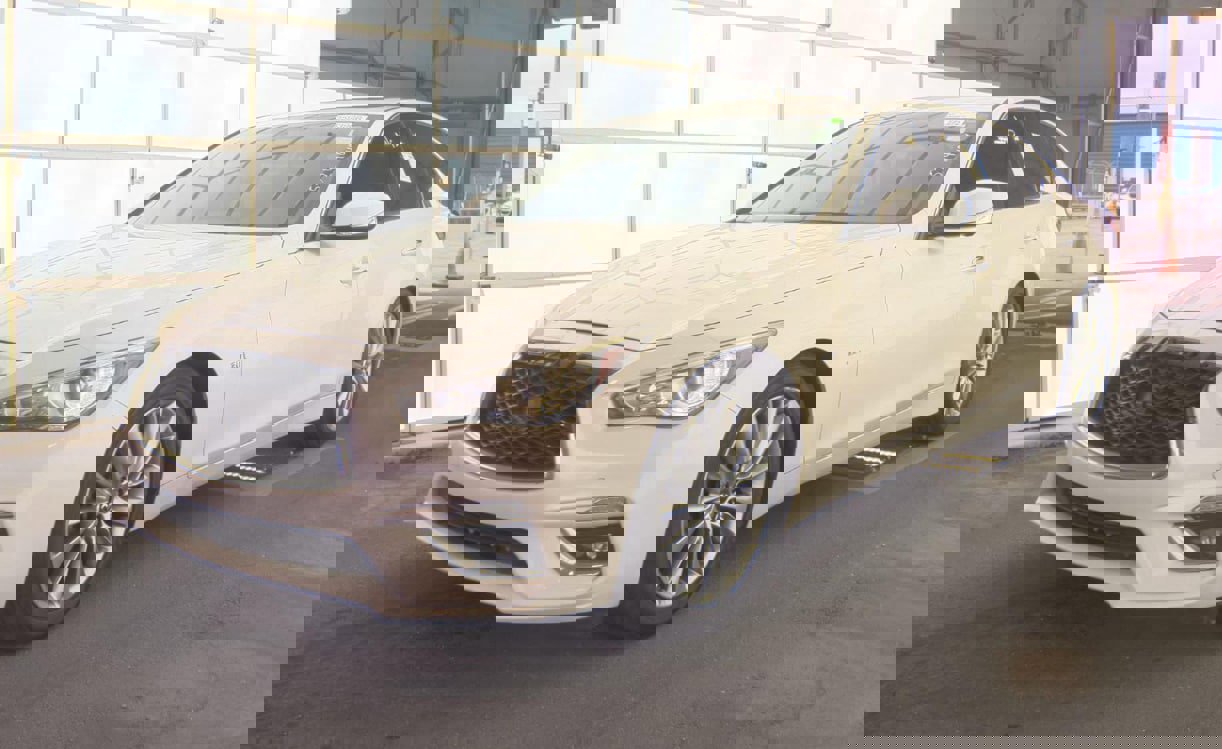 Used 2018 INFINITI Q50 Luxe w/ Essential Package (3.0T Luxe)