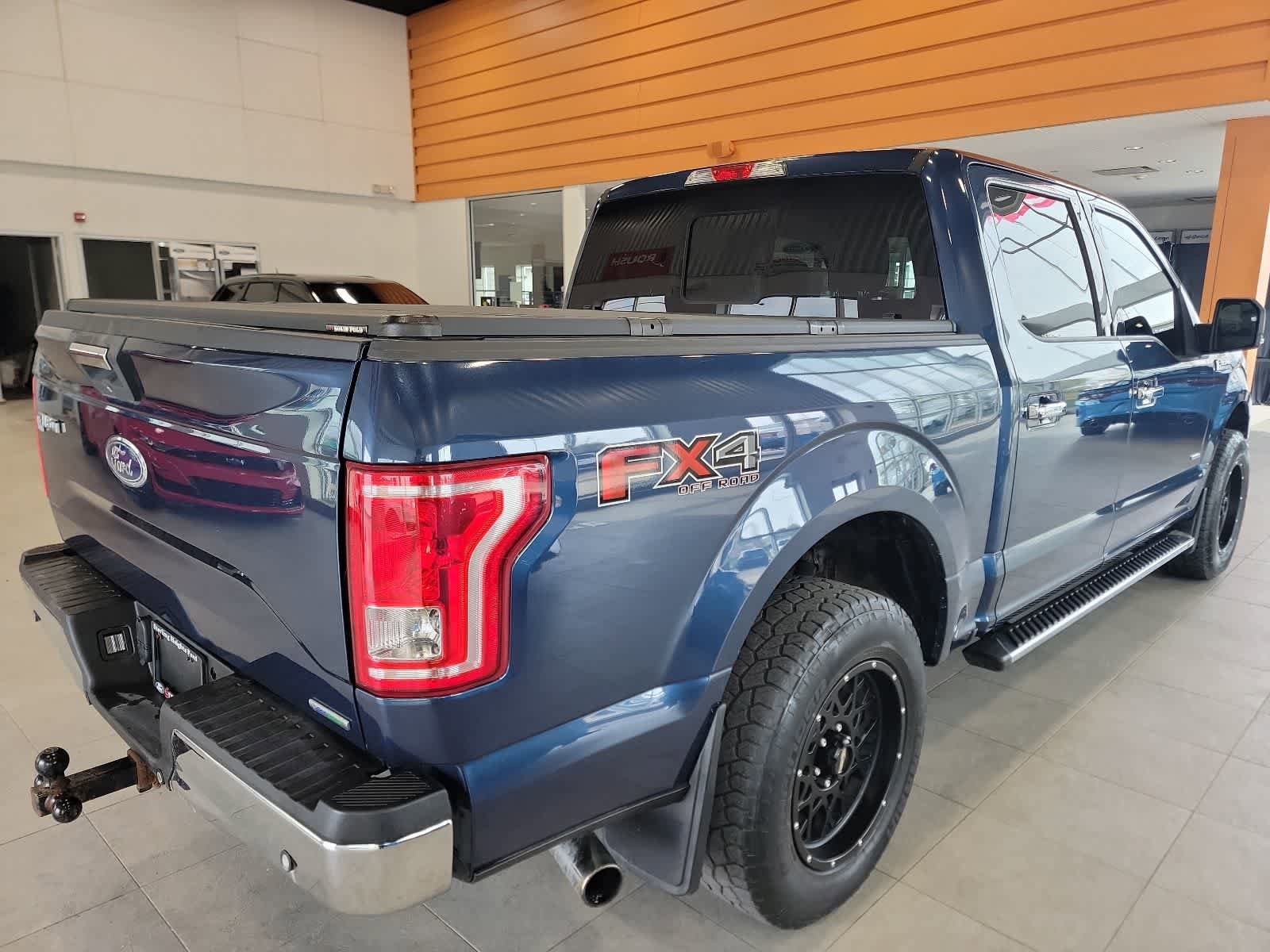 Used 2015 Ford F150 XLT w/ Equipment Group 302A Luxury AWD/4WD image 37