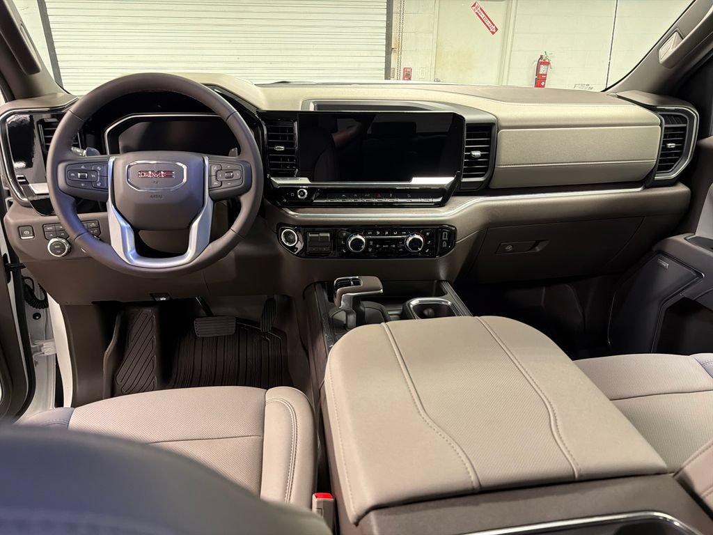 New 2026 GMC Sierra 1500 SLT AWD/4WD image 25