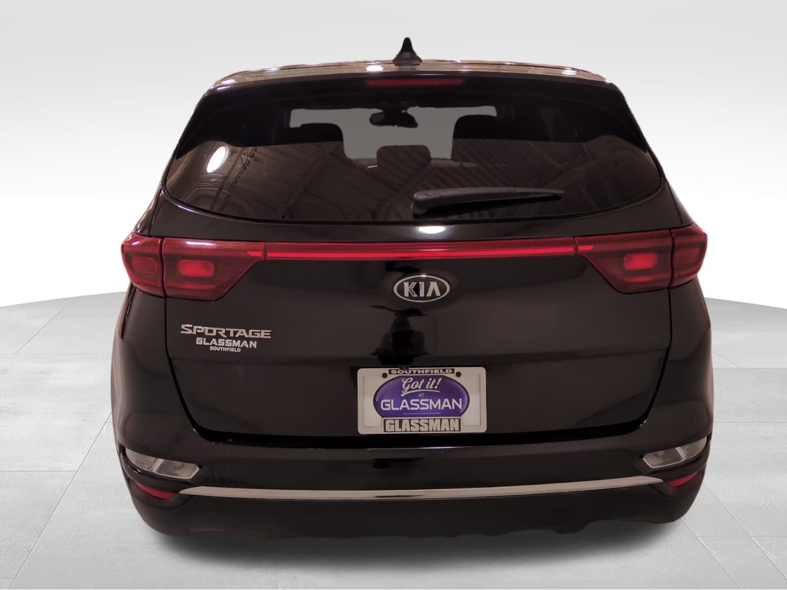 Used 2020 Kia Sportage LX image 4