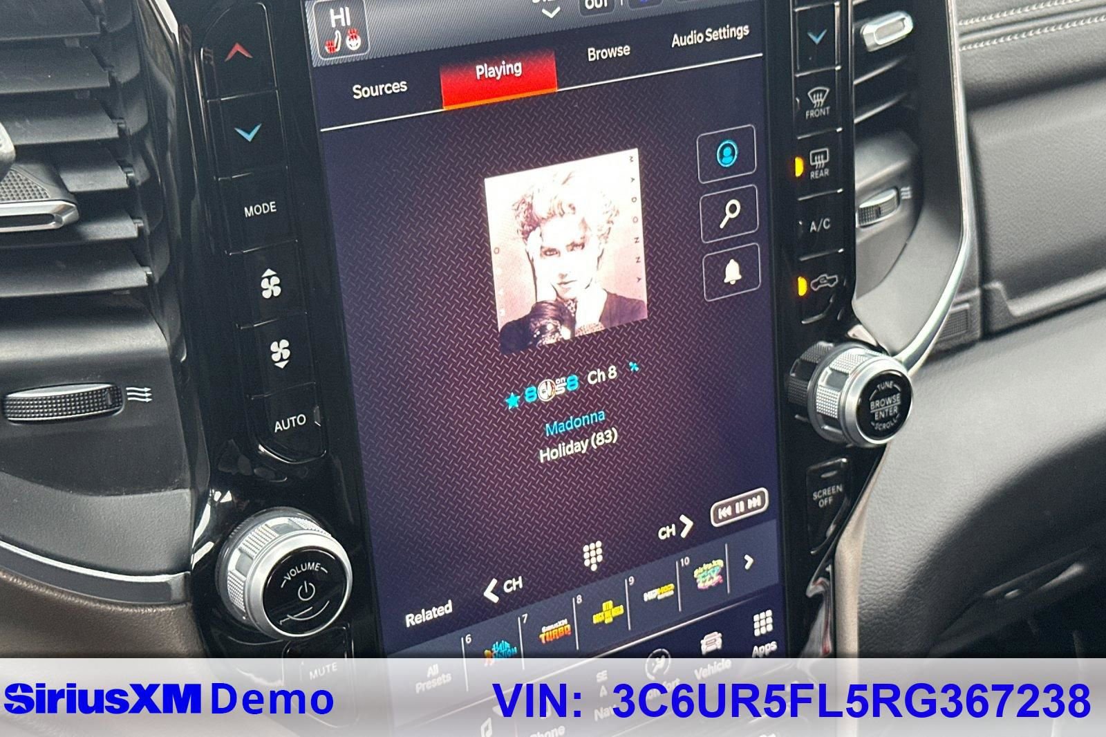 Used 2024 RAM 2500 Laramie image 32