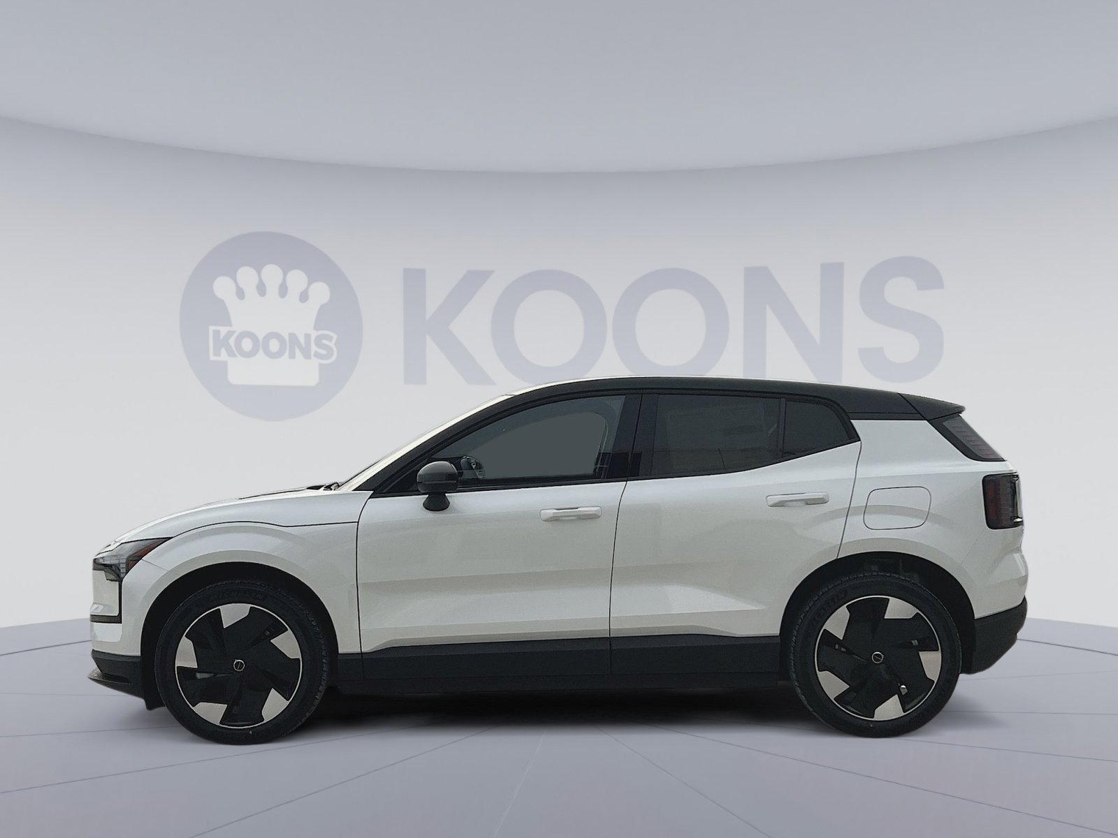 New 2026 Volvo EX30 Plus w/ Protection Package Premier image 2