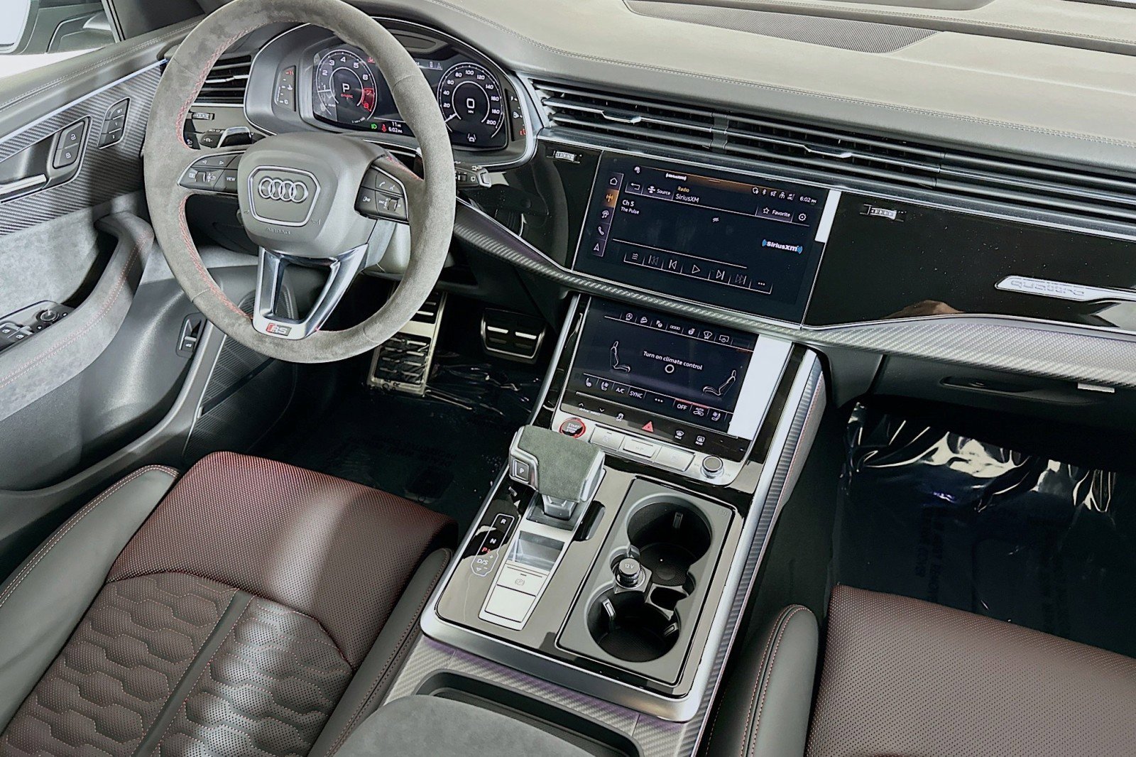 New 2026 Audi RS Q8 performance image 6