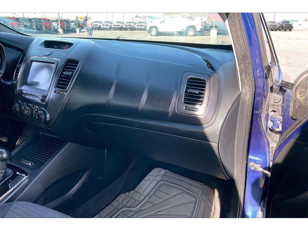 Used 2018 Kia Forte LX w/ LX Popular Package image 17