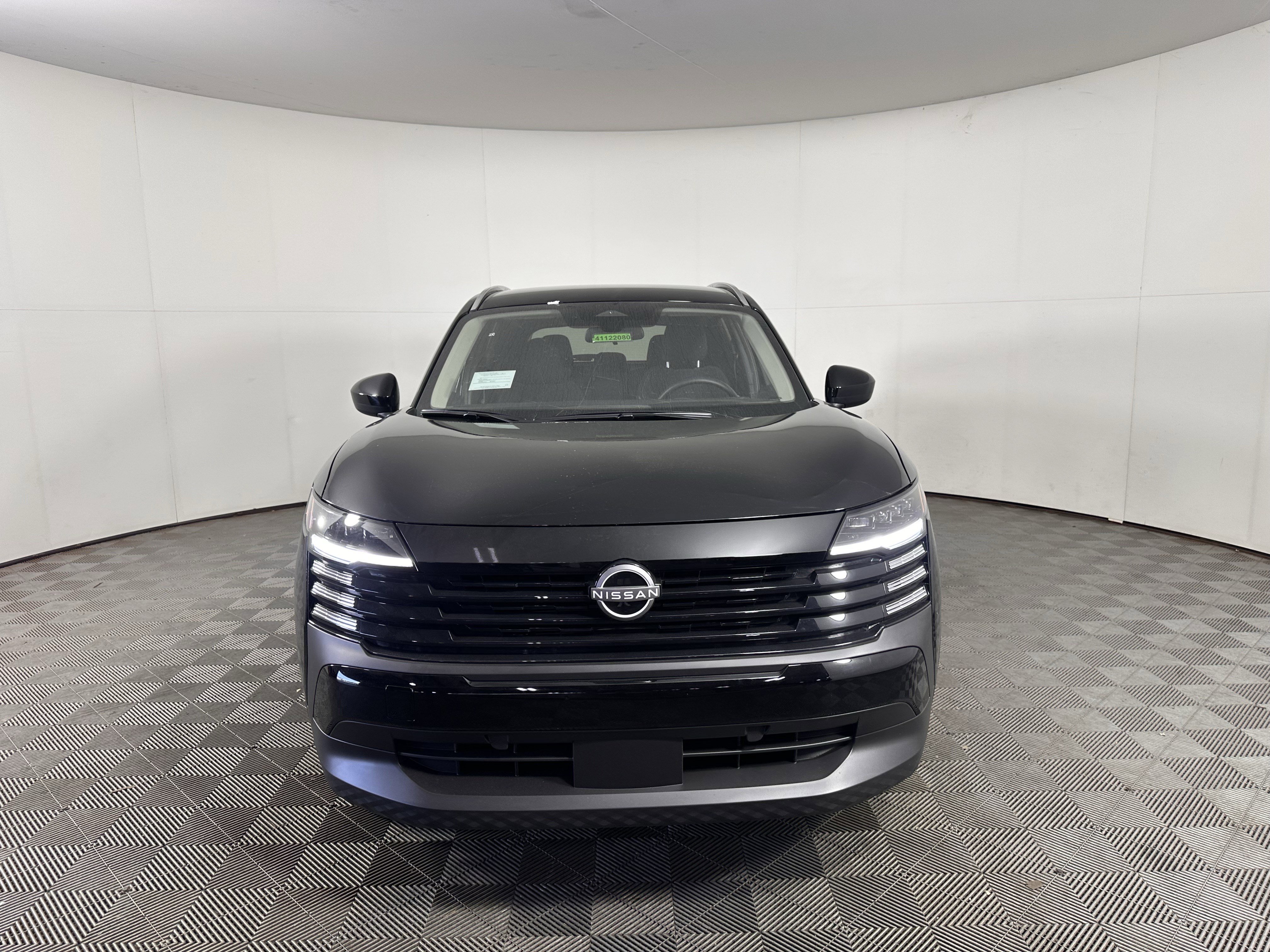 New 2026 Nissan Kicks SV image 2