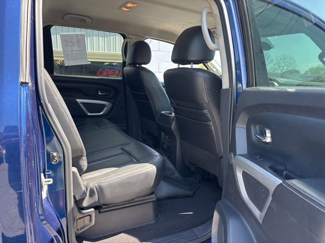 Used 2016 Nissan Titan SL AWD/4WD image 10