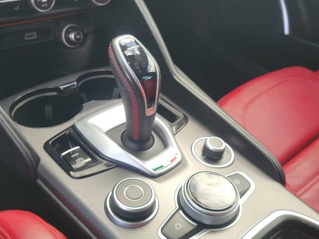 Used 2021 Alfa Romeo Giulia Ti Sport image 30
