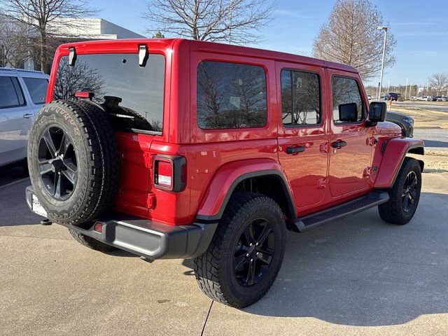 Used 2021 Jeep Wrangler Unlimited Sahara image 3