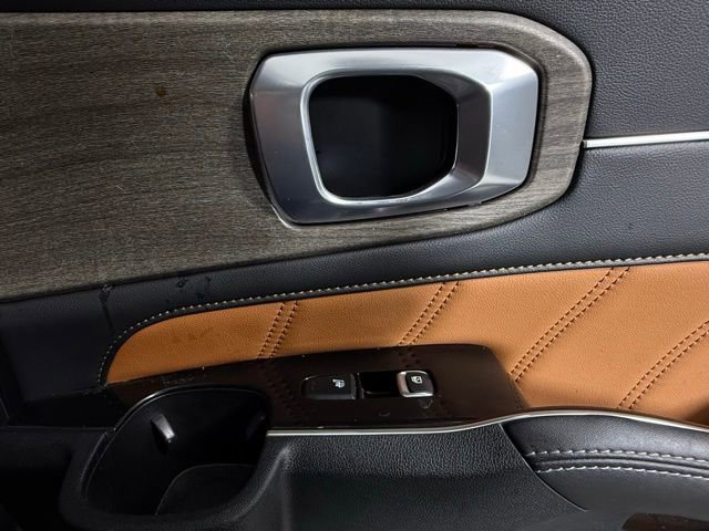 Used 2022 Kia Sorento SX Prestige w/ Rust Color Package image 31