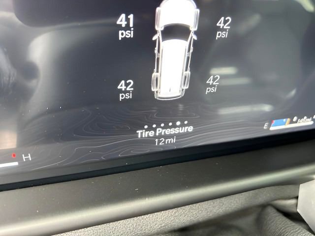 New 2024 Jeep Wagoneer 4WD w/ Premium Group I image 16