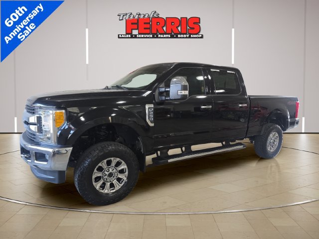 Used 2017 Ford F250 XLT w/ XLT Premium Package AWD/4WD image 1