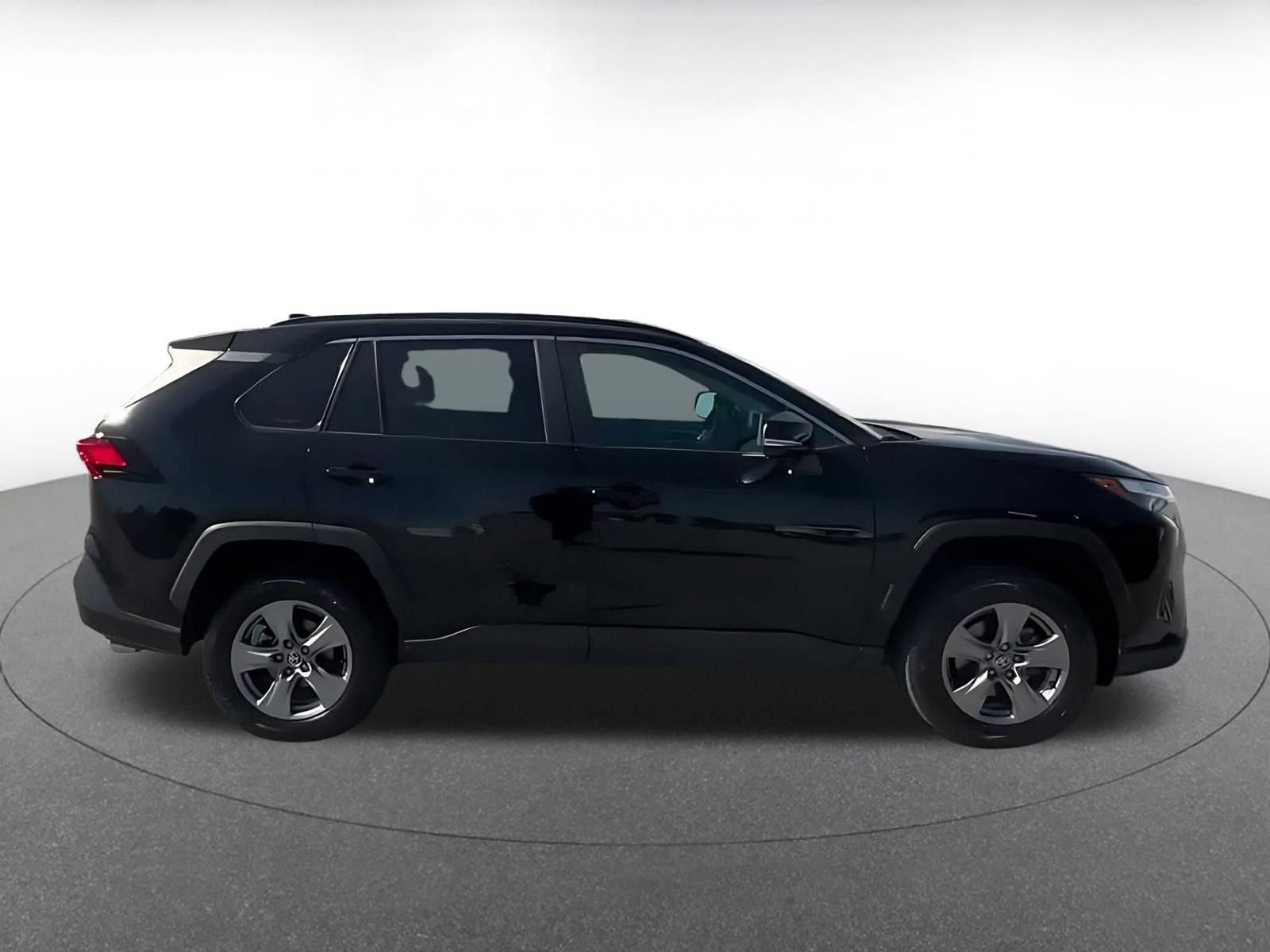 Used 2024 Toyota RAV4 XLE w/ Convenience Package AWD/4WD image 15