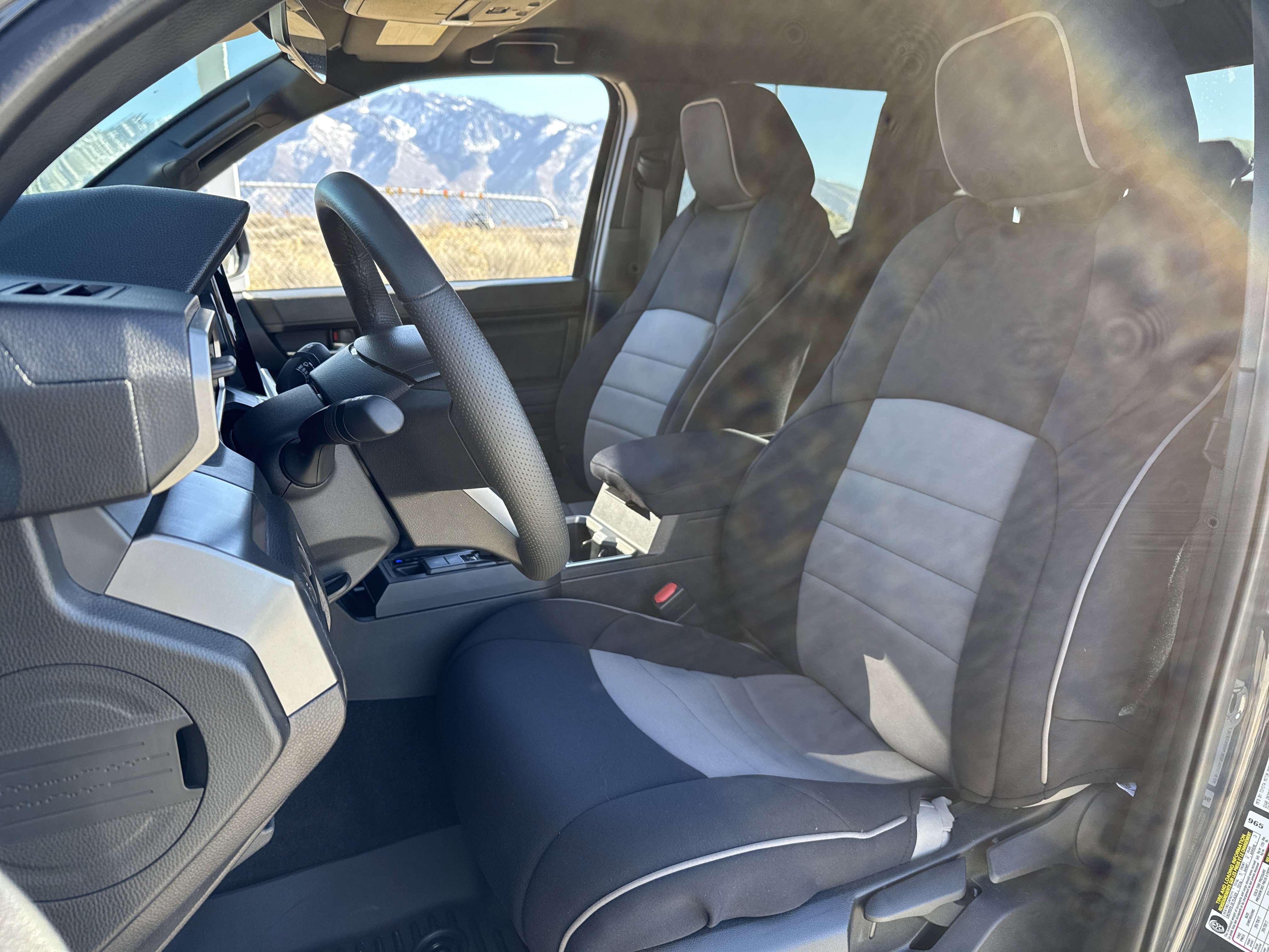 Used 2024 Toyota Tacoma TRD Off-Road image 18