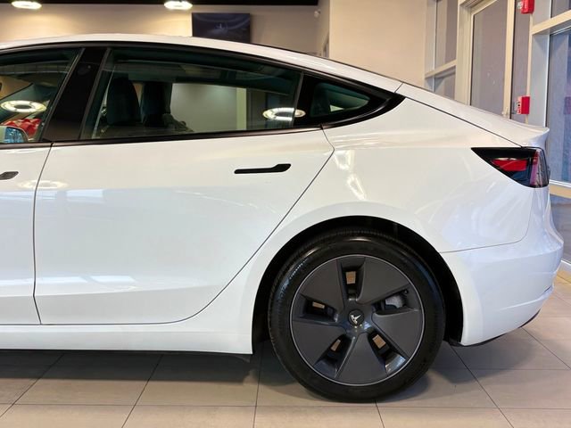 Used 2023 Tesla Model 3 Standard Range image 8