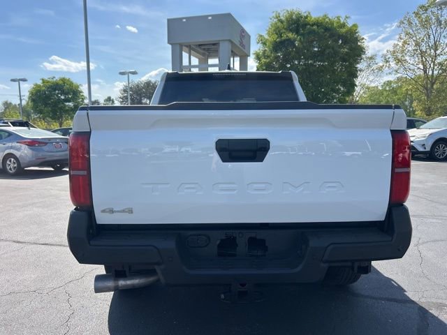 New 2026 Toyota Tacoma SR AWD/4WD image 6