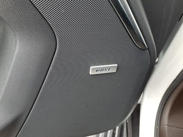 Used 2021 GMC Yukon Denali w/ Denali Premium Package image 30