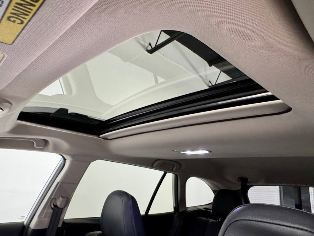 Used 2023 Subaru Outback Touring XT image 6