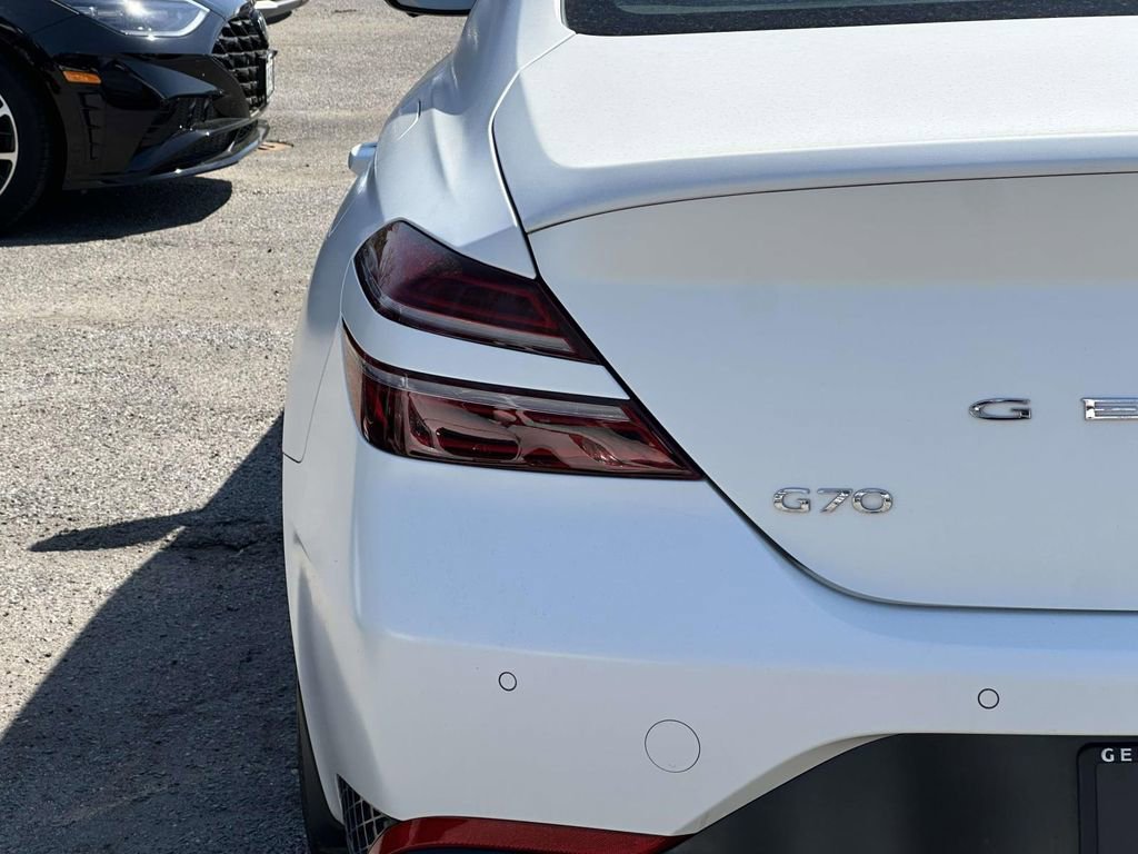 Certified 2023 Genesis G70 3.3T w/ Sport Prestige Package image 10
