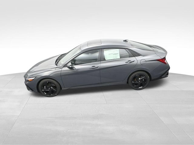 New 2026 Hyundai Elantra SEL Sport Premium FWD image 25
