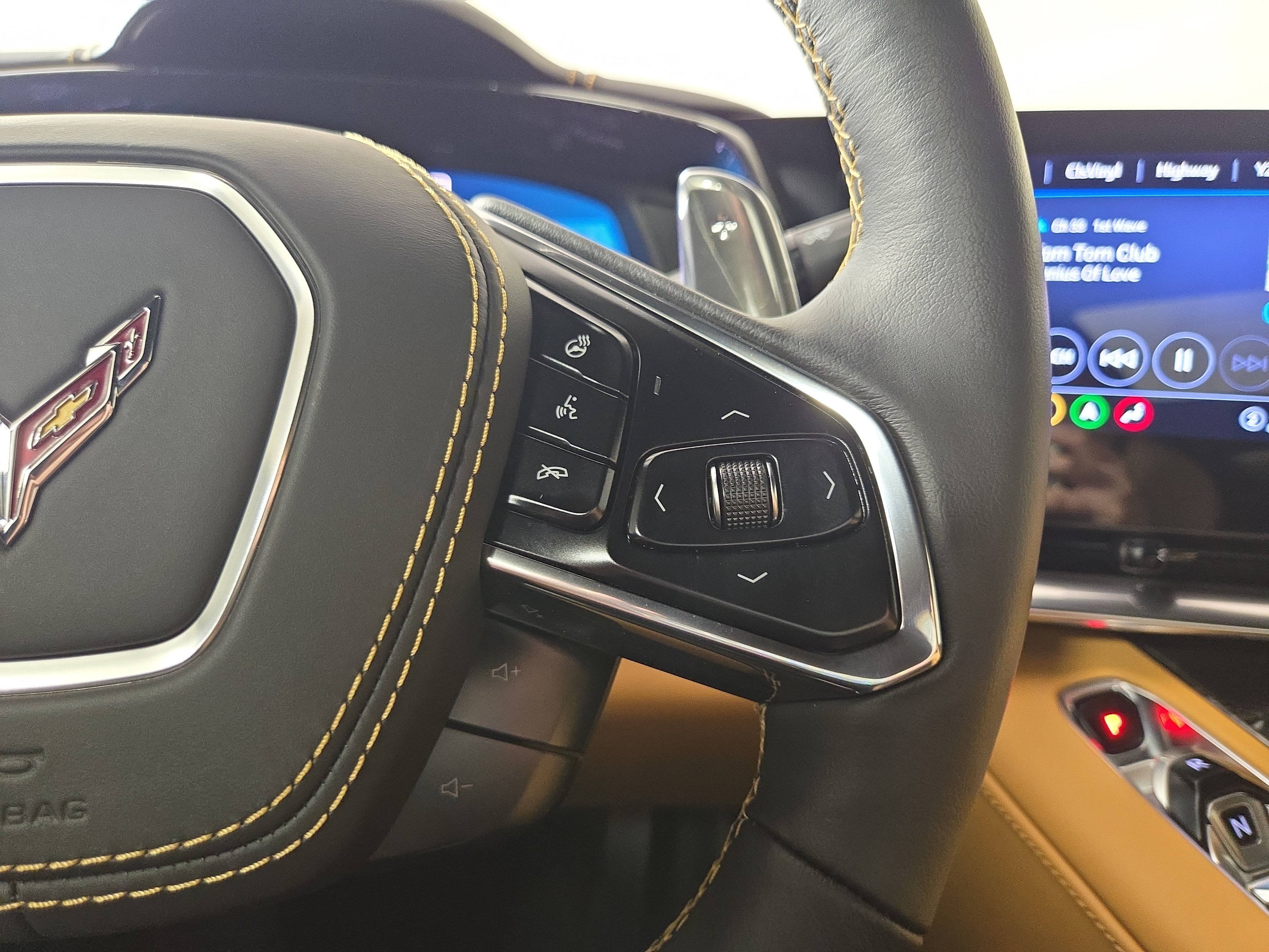 Certified 2023 Chevrolet Corvette Stingray Premium Conv w/ Z51 Performance Package RWD image 15