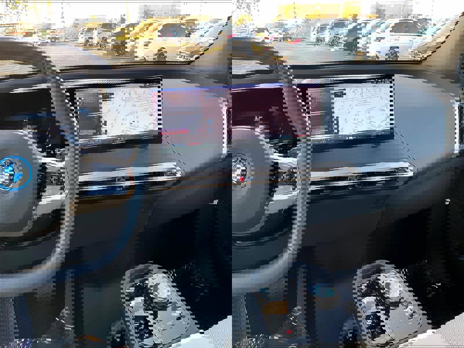 Used 2025 BMW iX xDrive50 w/ Convenience Package image 9