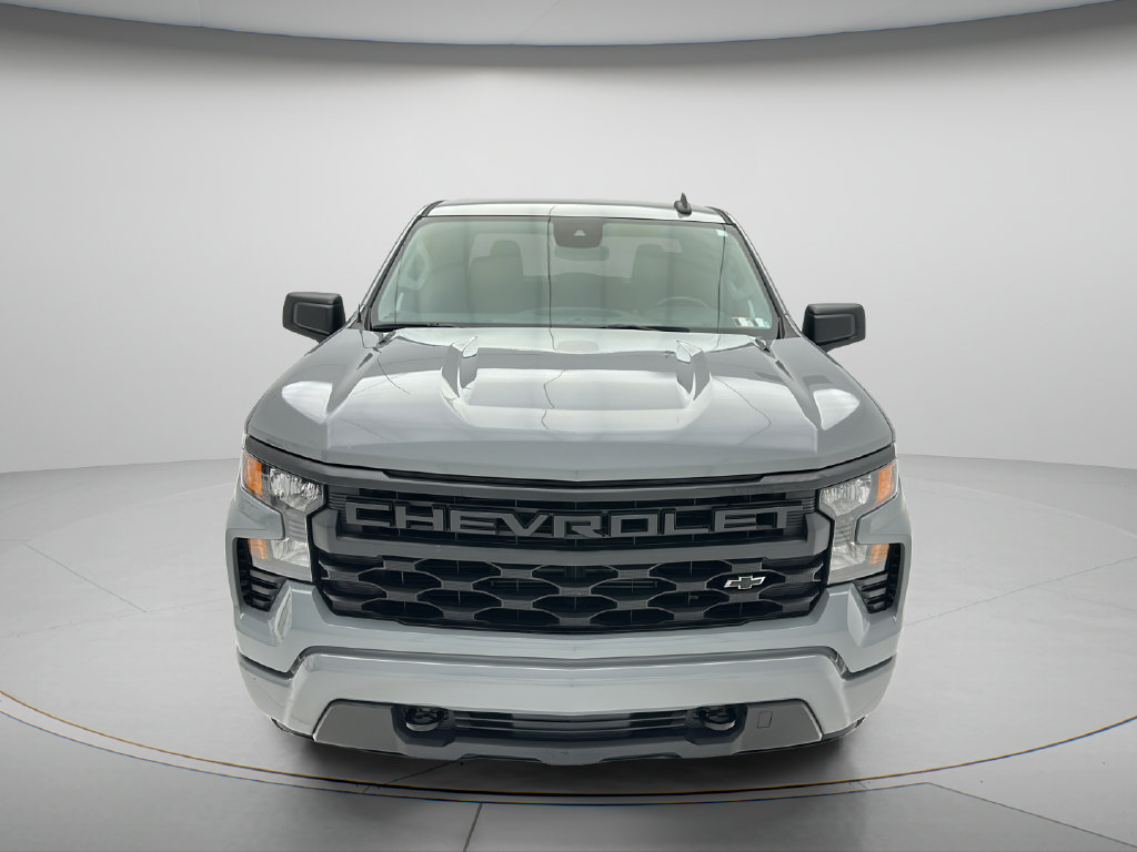 Used 2025 Chevrolet Silverado 1500 Custom w/ LPO, Dark Essentials Package AWD/4WD image 2