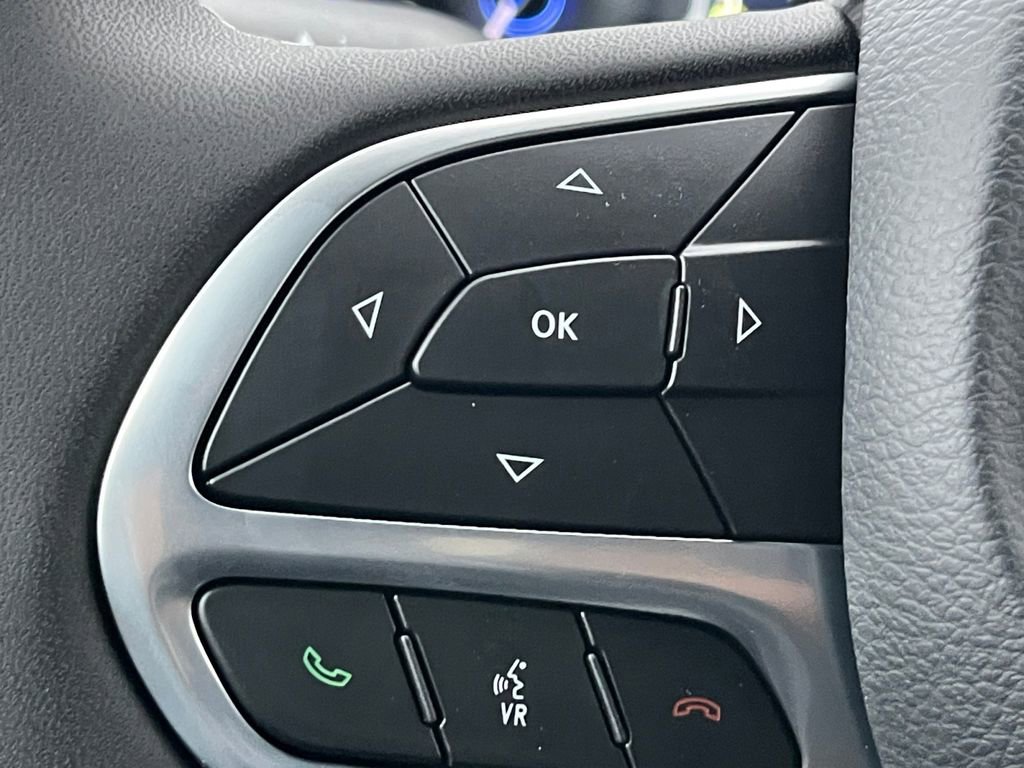 New 2026 Chrysler Pacifica Select image 11