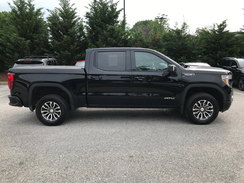 Used 2021 GMC Sierra 1500 AT4 w/ AT4 Value Package AWD/4WD image 8