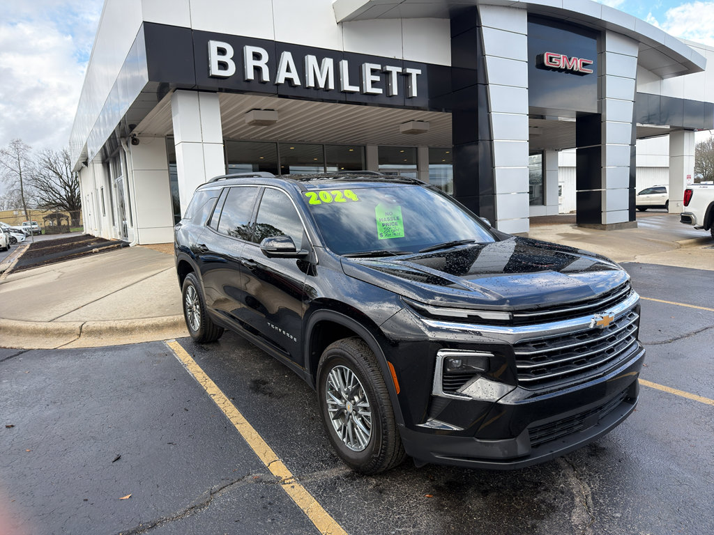 Certified 2024 Chevrolet Traverse LT image 3