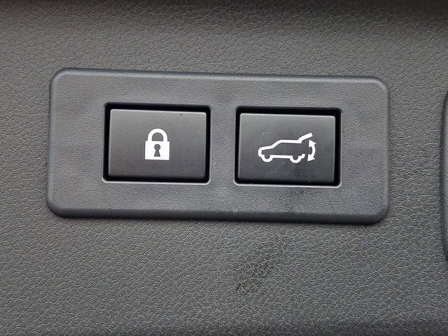 Used 2025 Subaru Forester Limited w/ Popular Package image 29