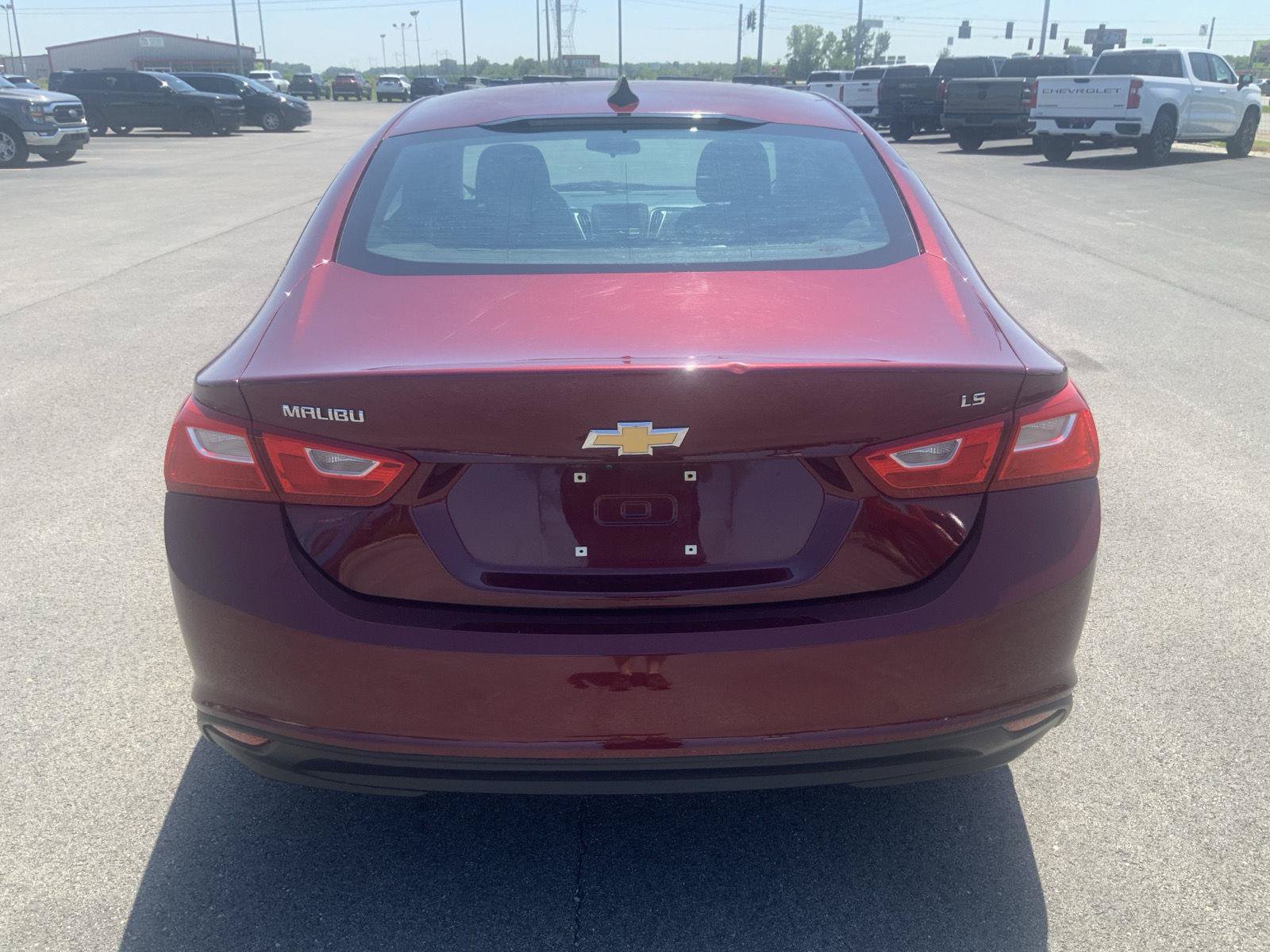 Used 2016 Chevrolet Malibu LS FWD image 9