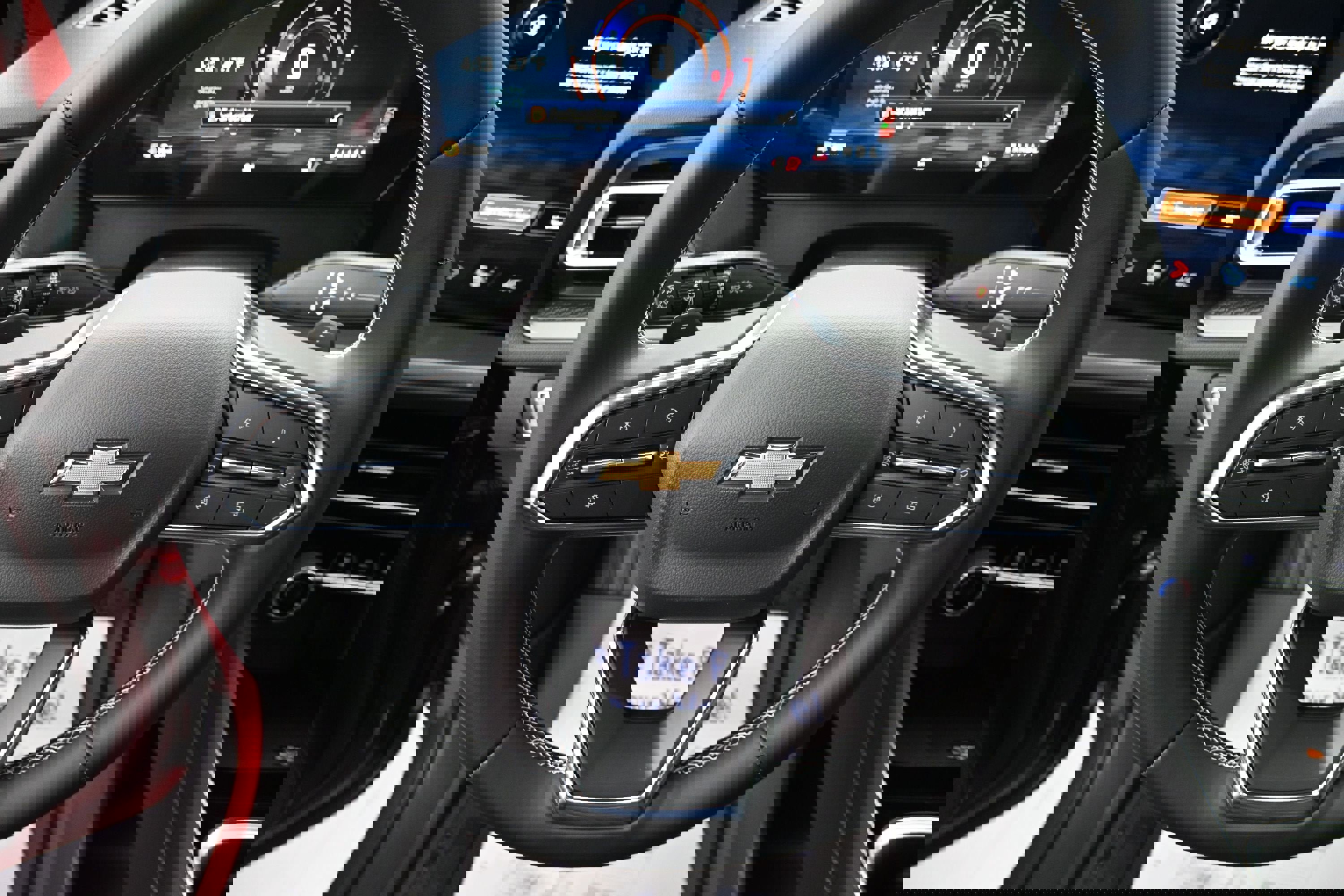 New 2026 Chevrolet Traverse LT FWD image 12