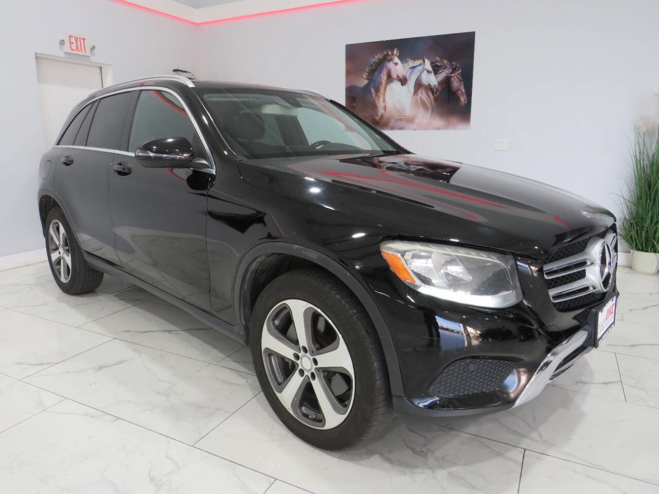 Used 2016 Mercedes-Benz GLC 300 image 2