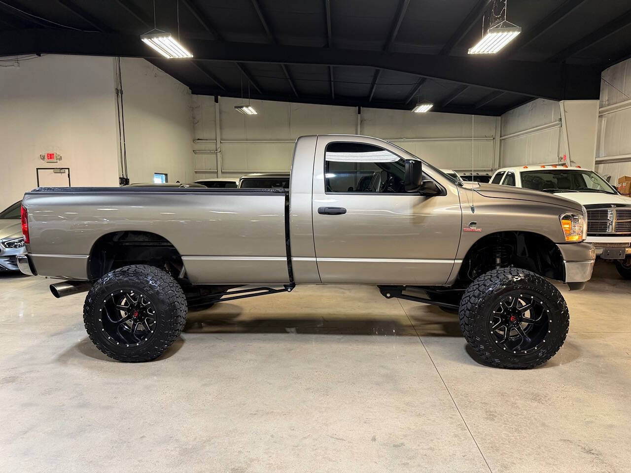 Used 2006 Dodge Ram 2500 Truck SLT w/ Trailer Tow Group AWD/4WD image 9