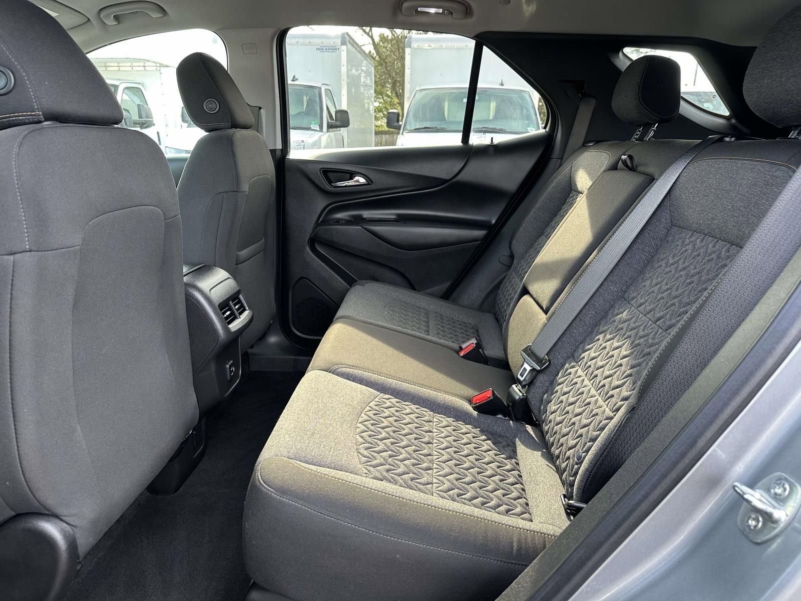 Used 2023 Chevrolet Equinox LT image 23