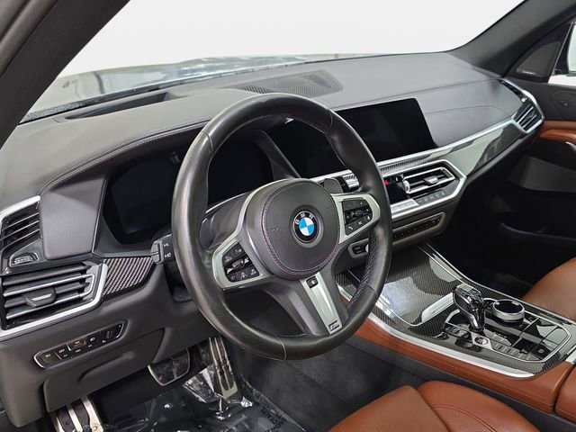 Used 2021 BMW X5 M50i w/ Executive Package AWD/4WD image 16