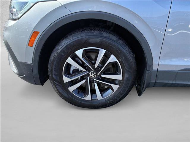 Used 2024 Volkswagen Tiguan S FWD image 9