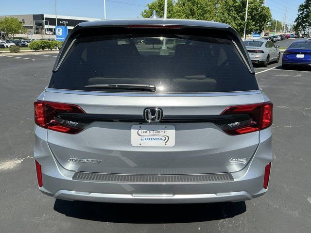 Used 2026 Honda Odyssey EX-L image 4