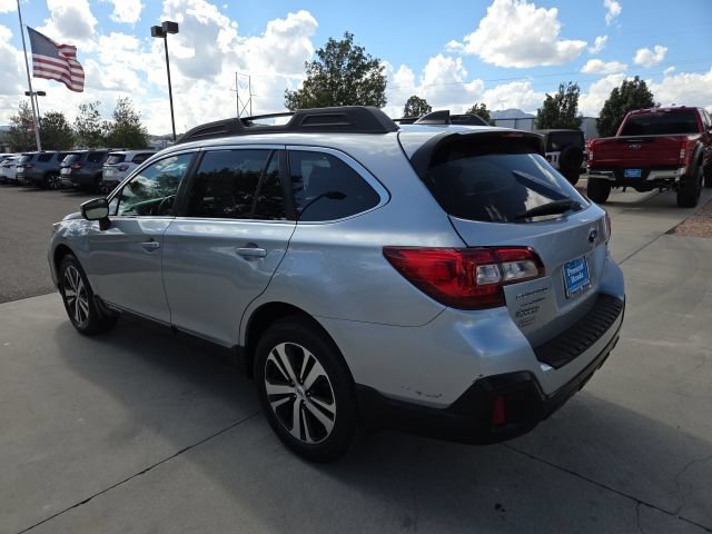 Used 2018 Subaru Outback 3.6R Limited AWD/4WD image 7