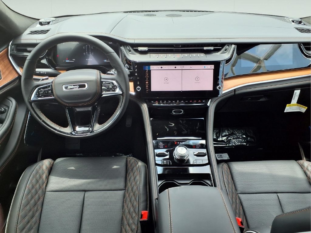 New 2026 Jeep Grand Cherokee L Summit AWD/4WD image 8
