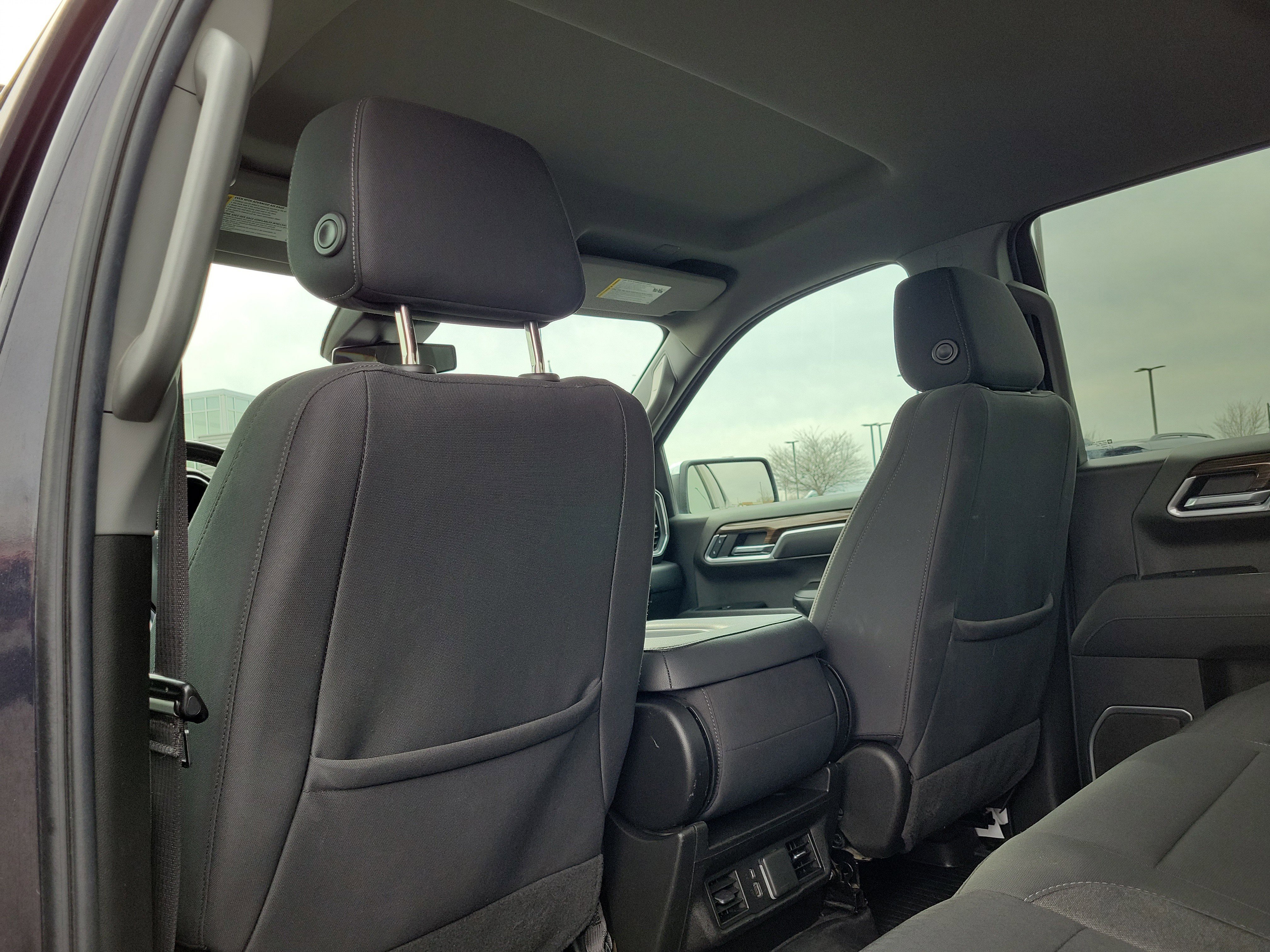 Used 2022 Chevrolet Silverado 1500 LT image 11