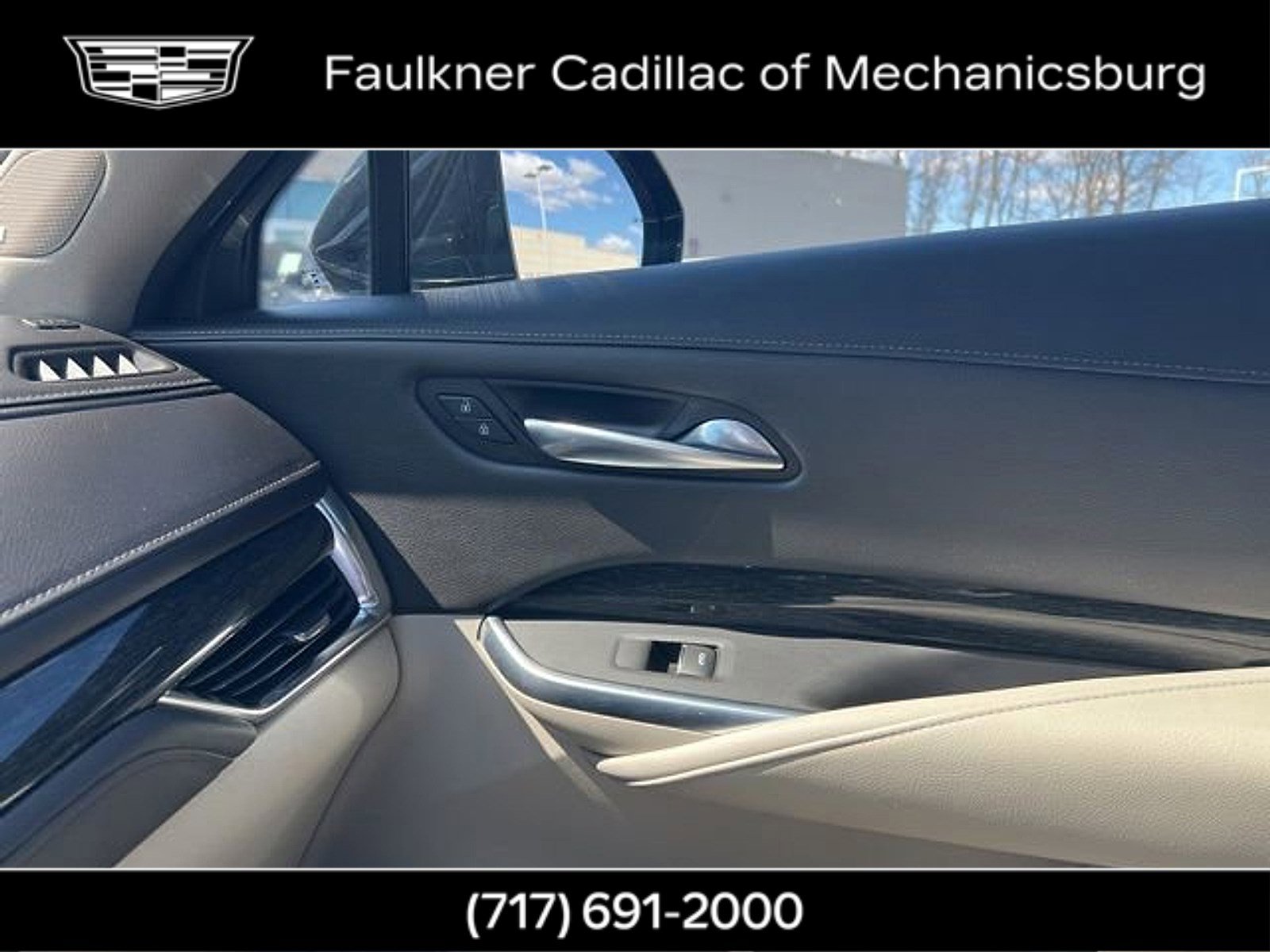 Used 2020 Cadillac XT4 Premium Luxury image 30