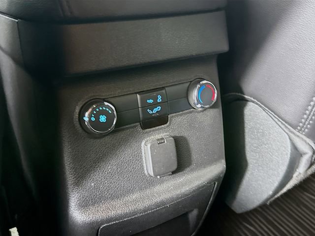 Certified 2019 Ford Explorer XLT w/ Equipment Group 202A image 25