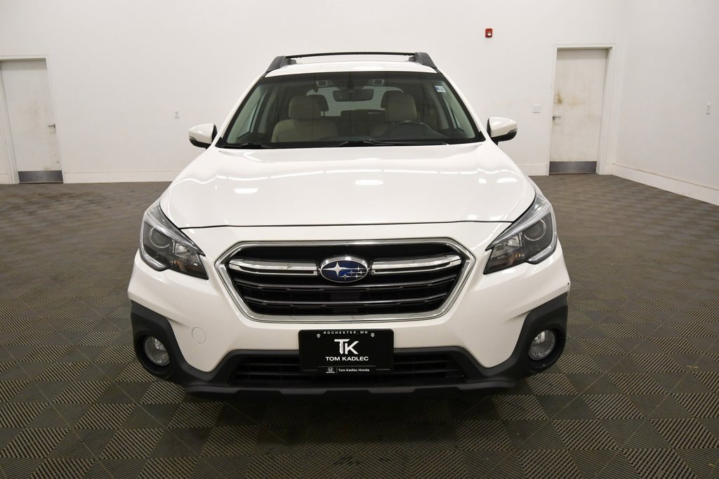 Used 2018 Subaru Outback 2.5i Premium image 11