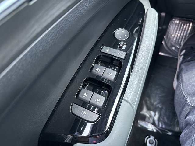 Used 2025 Kia Sportage X-Line image 29