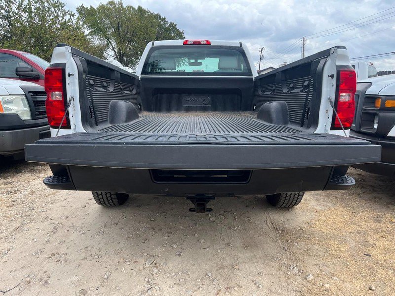 Used 2015 Chevrolet Silverado 1500 W/T RWD image 4